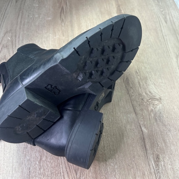 Coach Chelsea Boot - Picture 3 of 9